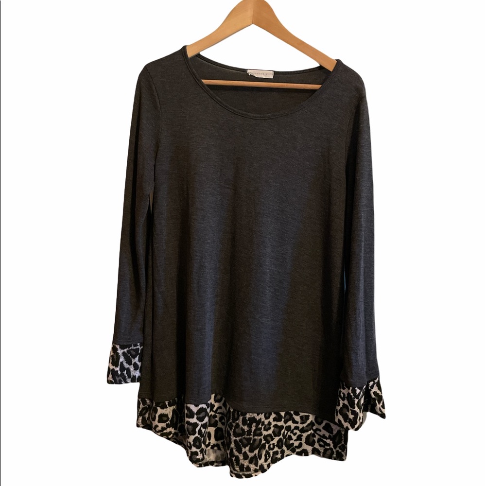 Reborn J Tunic Grey With Snow Leopard Print Accent - image 1